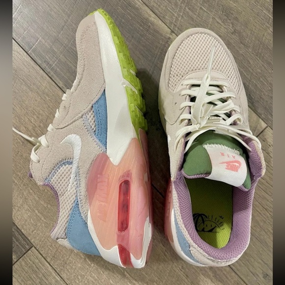 BNWOT Nike Air Max Women’s Brand New - Picture 4 of 6